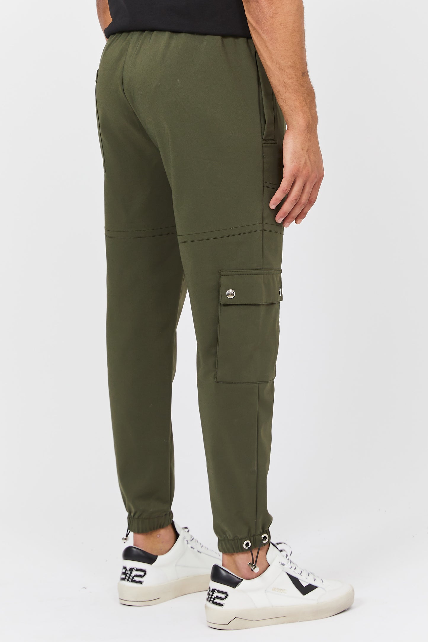 dark green